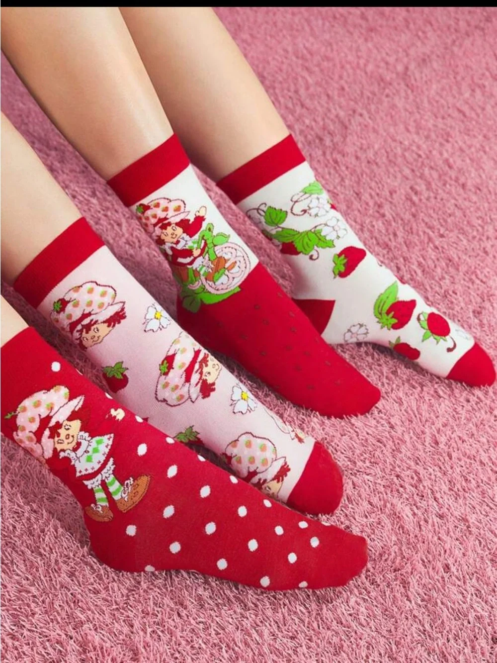 Strawberry Shortcake playful cute